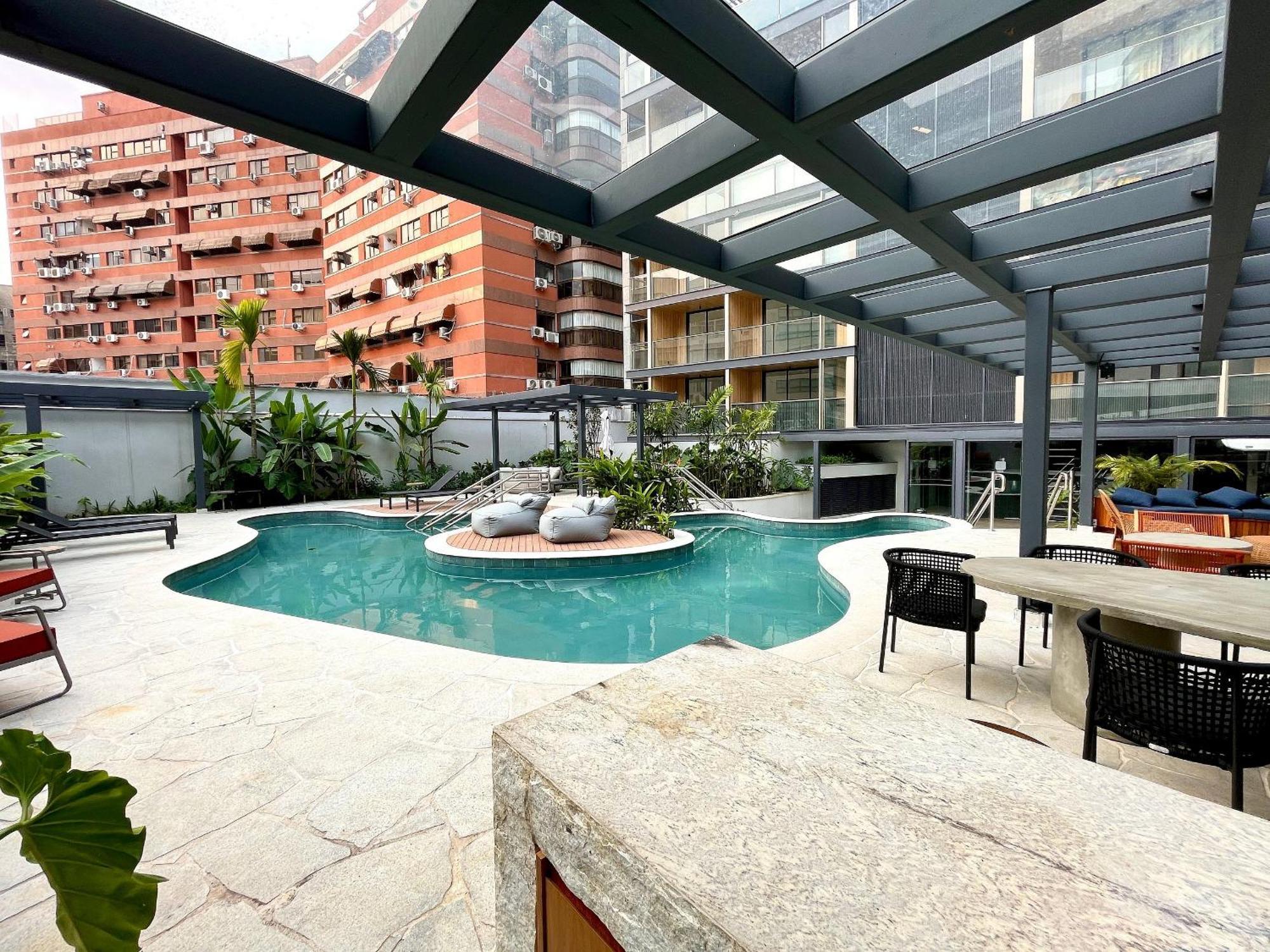 Leblon - Moderno Com Piscina E Academia. * Rio de Janeiro